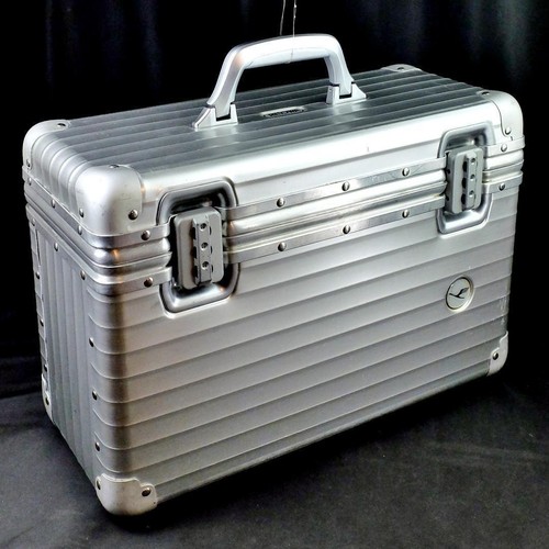 Rimowa lufthansa topas pilot - lufthansa,